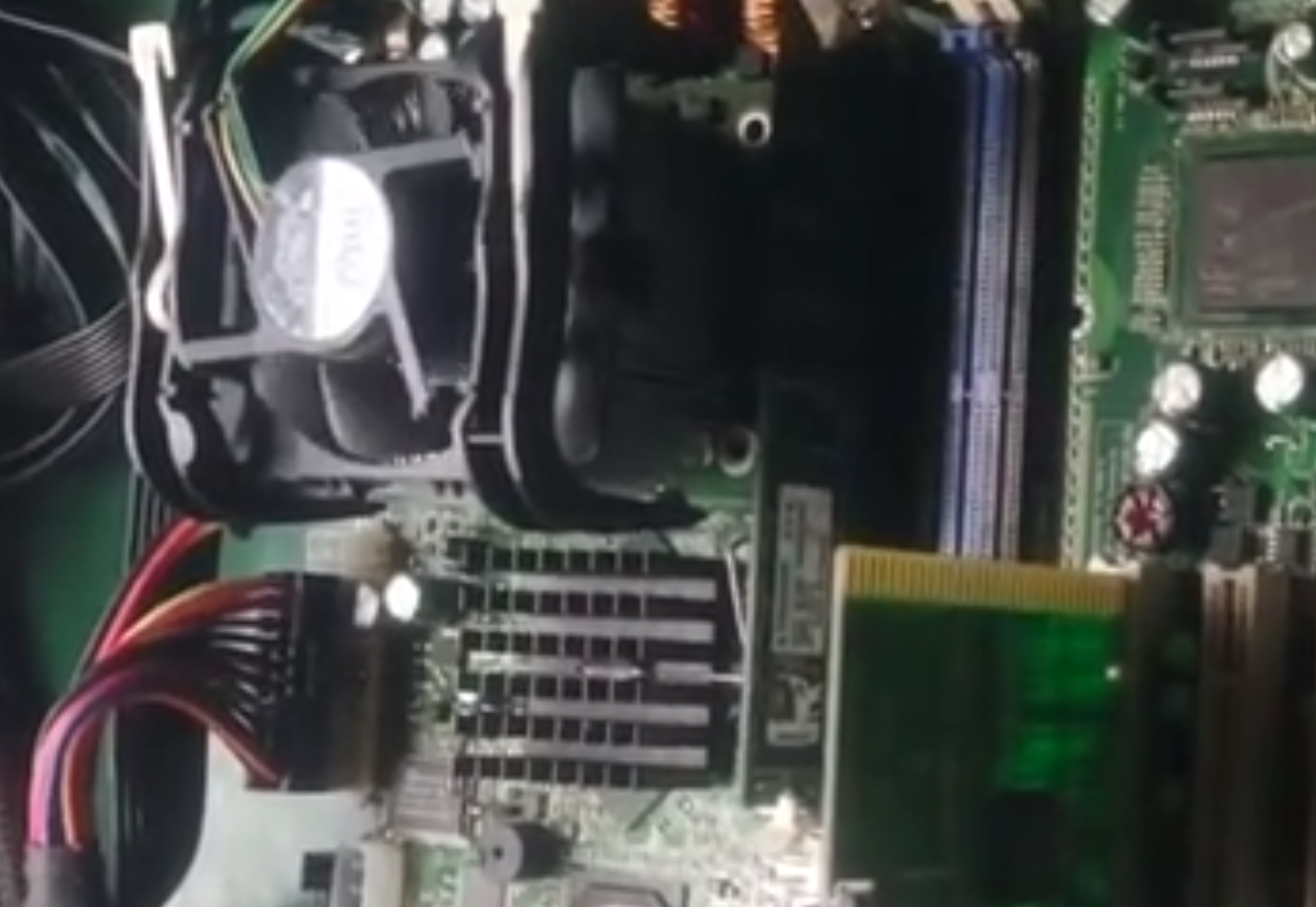 顯卡提示沒有電源插入維修 成都臺(tái)式顯卡維修 技術(shù)資訊 第1張